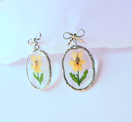 Cutie Sprout Dangle Earrings